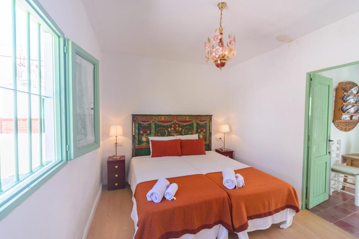 Casa Spa De La Mariola لا بويبلا دي لوس إينفانتيس المظهر الخارجي الصورة